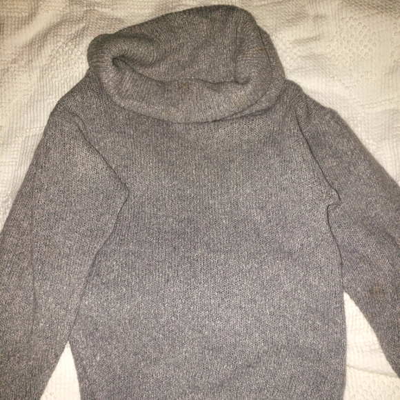 Womens turtle Neck size M Julie Fashions. - Picture 7 of 9